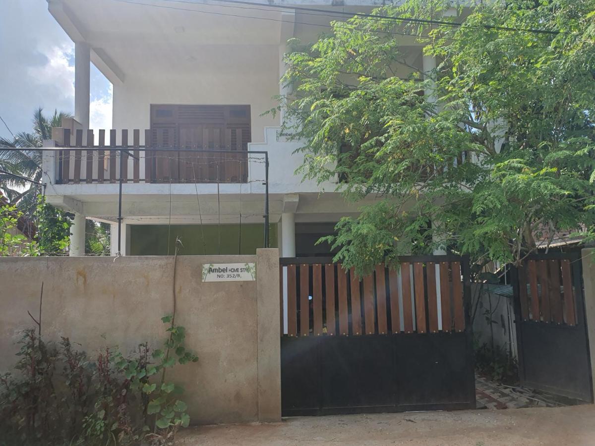 Ambel Homestay Anuradhapura Ngoại thất bức ảnh